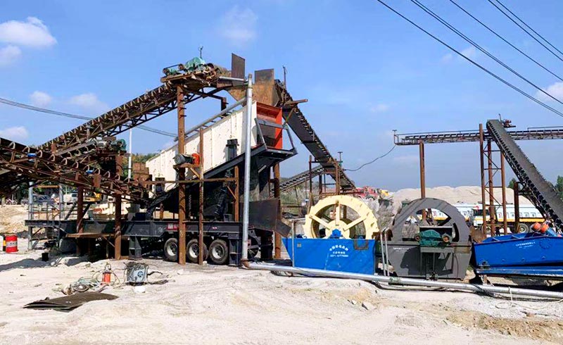mobile crushing screening plant production site