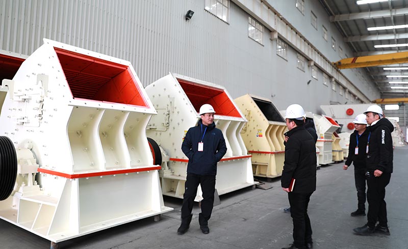 customers visit the factory